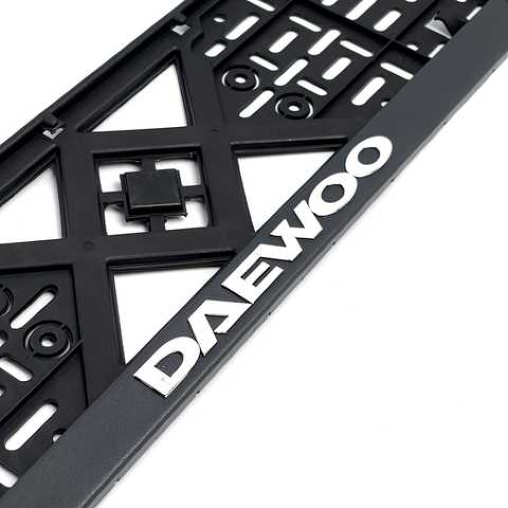 Рамка номера DAEWOO “защіпка“ 3D напис Хромований (Поліпроп./гнучкий морозостійкий)