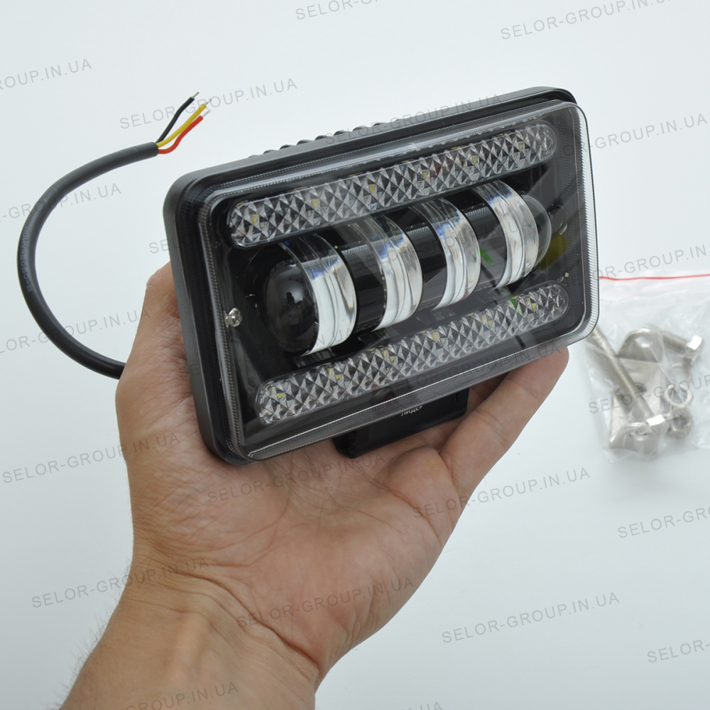Фара-LED Прямокутник 60W(15W*4) 10-30V 150*90*65mm Ближнє/Flood PREMIUM+ДХО+Лінза 04-60W 3 989(1шт