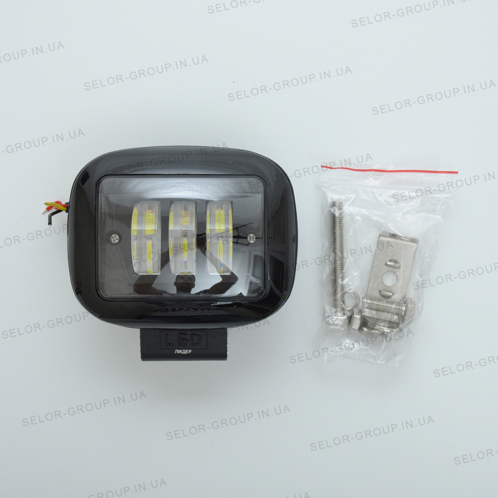 Фара-LED Квадрат 45W (15W*3) 10-30V 120*100*60mm Ближнє/Flood Лінзована PREMIUM+ДХО 88BB-45W